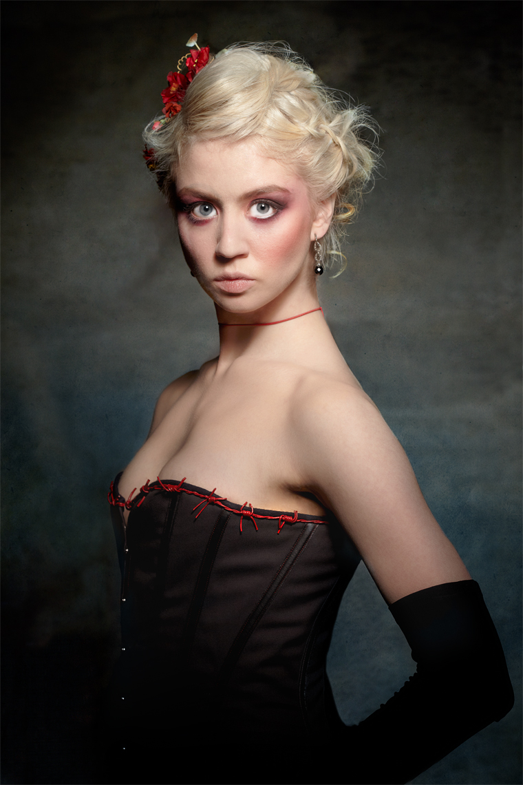 Alison  Harvard  - Americas Next top Model 